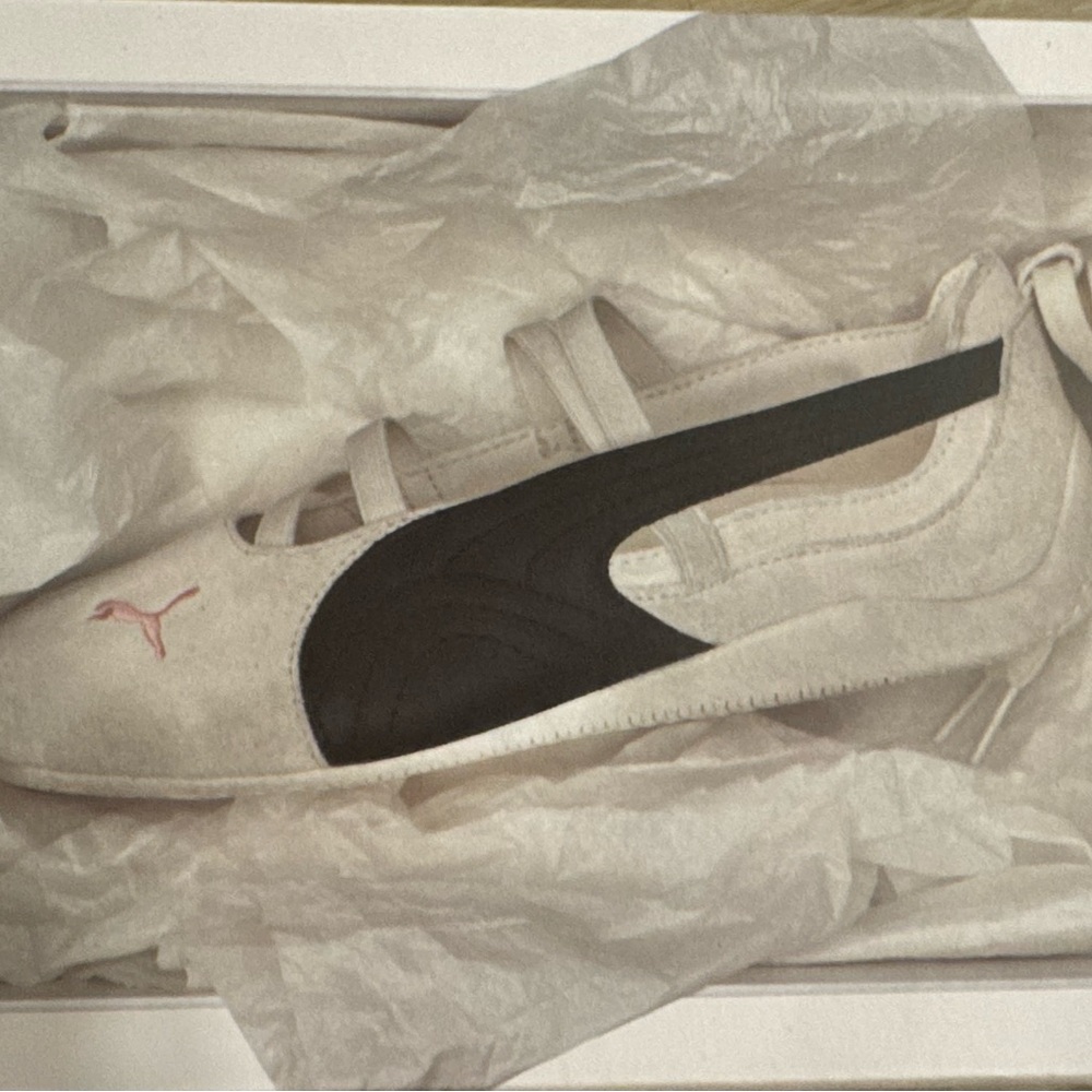 Puma x Rosé Speedcat White Ballet Sneakers Size 6.5